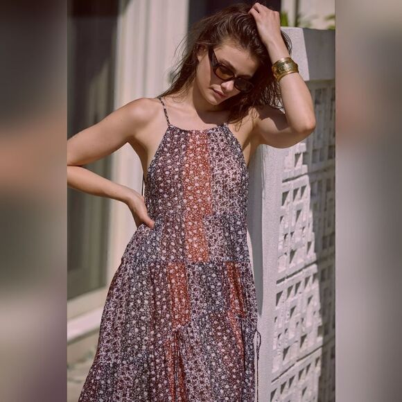 Anthropologie Shirred A-Line Tiered Dress In Wine Size Small NWT - Picture 2 of 11